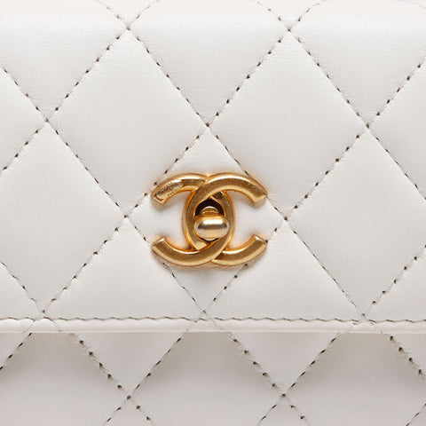 シャネル CHANEL マトラッセ ターンロック チェーンウォレット ショルダーバッグ ホワイト WS13353