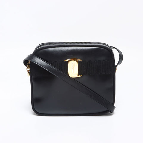 Salvatore Ferragamo Vala Shoulder Bag black WS13425
