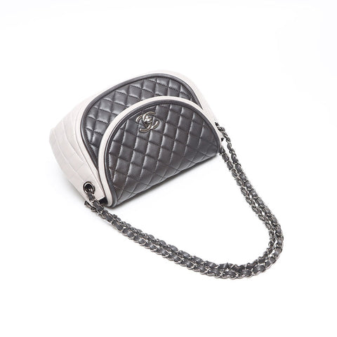 CHANEL 18th Matelasse 25 ChainShoulder Bag Shoulder Bag black WS13482