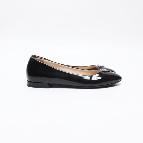 プラダ PRADA トライアングルロゴ パテントレザー フラットシューズ Size:36.5 23.5cm パンプス ブラック WS13497