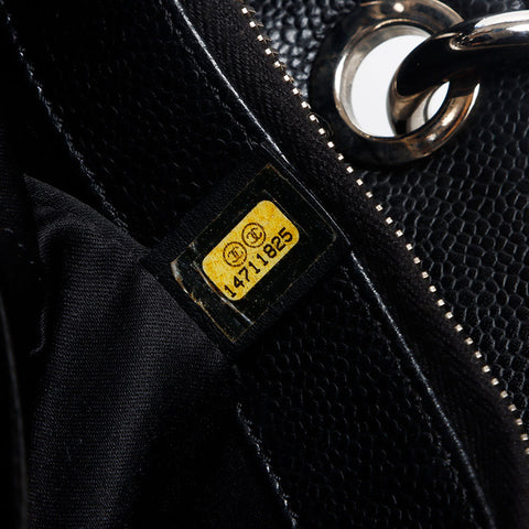 CHANEL GST Caviar Skin Matelasse Silver Metal 14 series Shoulder Bag black WS13510