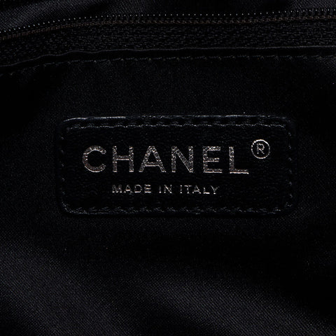 CHANEL GST 鱼子酱皮马特拉斯银色金属 14 系列单肩包黑色 WS13510