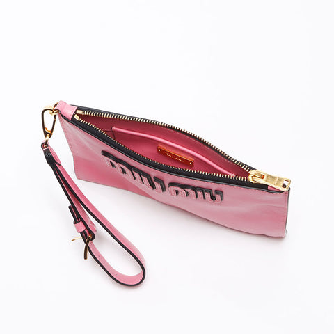 ミュウ ミュウ Miu Miu ロゴ レザー トラベルポーチ クラッチバッグ ピンク WS13525