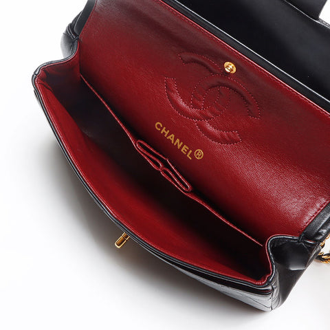 シャネル CHANEL 2番台 ラム ダブルフラップ クラシック 23cm ショルダーバッグ ブラック WS13541