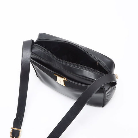 Salvatore Ferragamo Vara Leather Gold Metal Shoulder Bag black WS13544