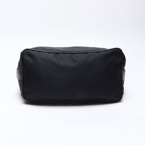 プラダ PRADA トライアングルロゴ ナイロン ショルダーバッグ ブラック WS13551