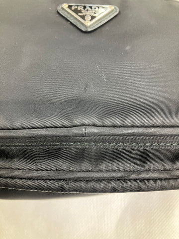PRADA Triangle Logo Nylon Studs Mini Sac à Cordon Studs Sac à Bandoulière noir WS13560