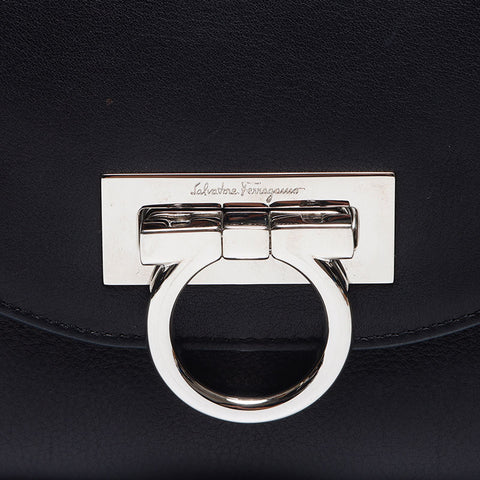 Salvatore Ferragamo Gancini leather Shoulder Bag black WS13568