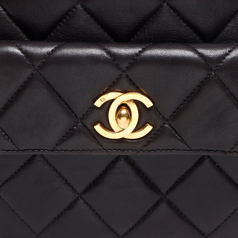 シャネル CHANEL 3番台 マトラッセ ラムスキン チェーン 1994-1999 リュック・デイパック ブラック WS13572