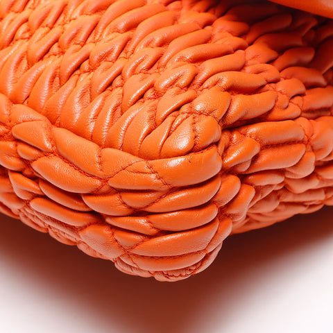 Miu Miu Materasse Umhängetasche Orange WS13588