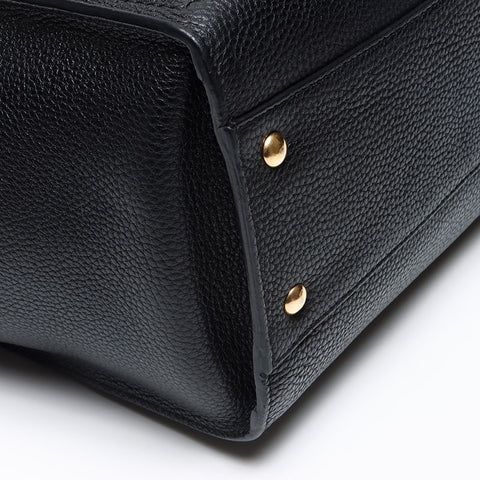 Salvatore Ferragamo Leather Amy Handbag black WS13594