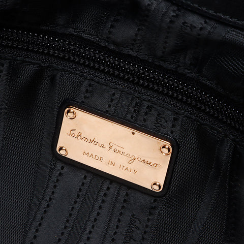 Salvatore Ferragamo Gancini leather Shoulder Bag black WS13599