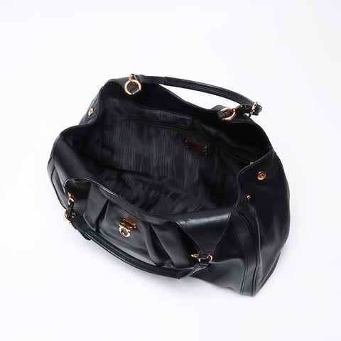Salvatore Ferragamo Gancini leather Shoulder Bag black WS13599