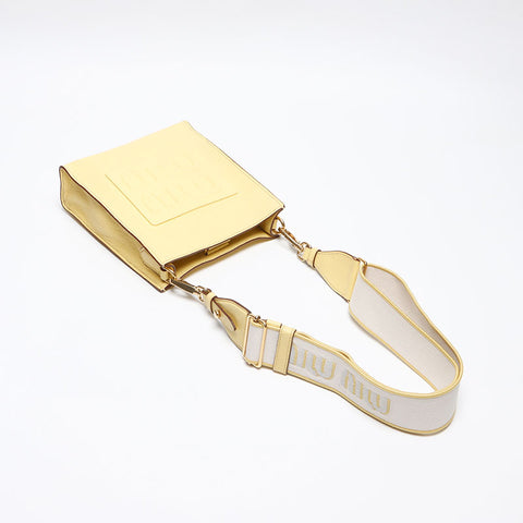 ミュウ ミュウ Miu Miu マドラス ロゴ ショルダーバッグ イエロー WS13608