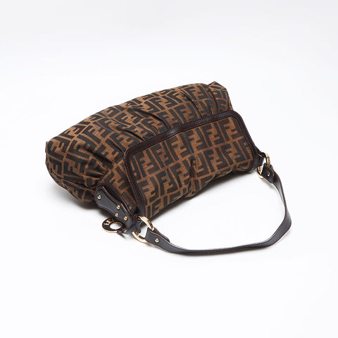 フェンディ FENDI ズッカ ショルダーバッグ ブラウン WS13611