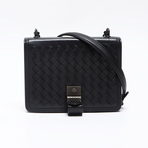 BOTTEGAVENETA INTRECCIATO Shoulder Bag black WS13615