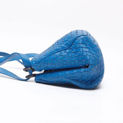 ボッテガヴェネタ BOTTEGAVENETA イントレチャート ショルダーバッグ ブルー WS13630
