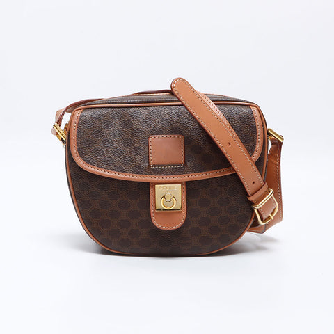 セリーヌ CELINE マカダム M14 ショルダーバッグ ブラウン WS13637