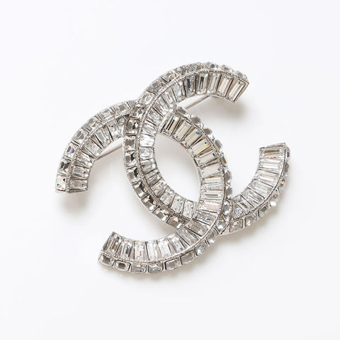 CHANEL B23V COCO Mark Rhinestone Brooch Silver WS13704