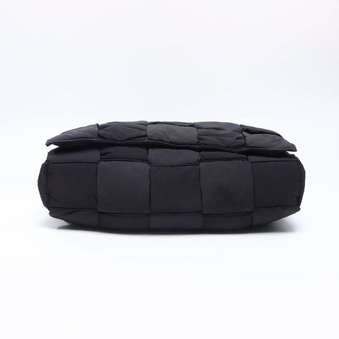 ボッテガヴェネタ BOTTEGAVENETA カッセト テック ナイロン ショルダーバッグ ブラック WS13708