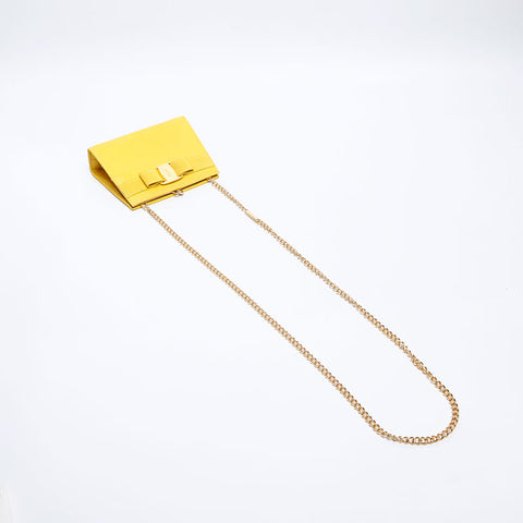 サルヴァトーレフェラガモ Salvatore Ferragamo ヴァラ チェーン ミニ ショルダーバッグ イエロー WS13718