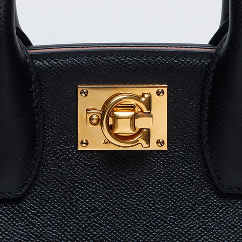 サルヴァトーレフェラガモ Salvatore Ferragamo ガンチーニ THE STUDIO 2WAY ショルダーバッグ ハンドバッグ ブラック WS13743
