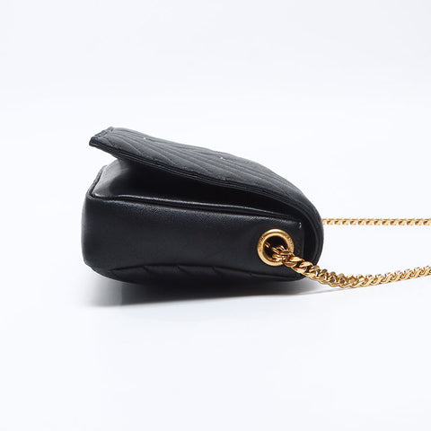 イヴ・サンローラン YVES SAINT LAURENT ステッチ ソフトレザー チェーンロゴ ショルダーバッグ ブラック WS13777