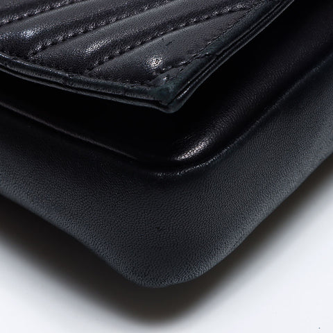 イヴ・サンローラン YVES SAINT LAURENT ステッチ ソフトレザー チェーンロゴ ショルダーバッグ ブラック WS13777