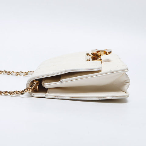シャネル CHANEL 19番台 2014年 ココマーク チェーンウォレット ラムスキン ショルダーバッグ ホワイト WS13779