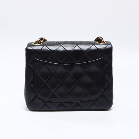 シャネル CHANEL 1番台 ラムスキン ミニマトラッセ チェーン 1985-1990s ショルダーバッグ ブラック WS13798