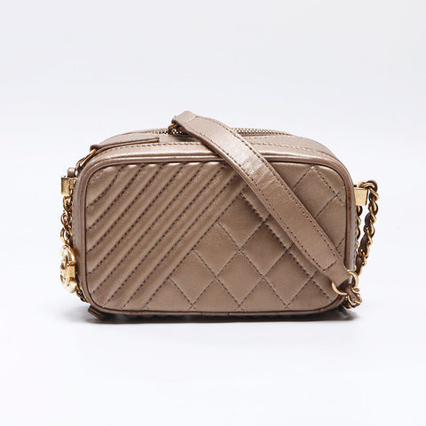 CHANEL 2014-2015 Mini sac pour appareil photo en cuir d'agneau Sac à bandoulière avec chaîne Marron WS13800