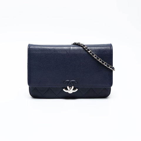 CHANEL 25th Series Half COCO Mark Chain Wallet 2017 Shoulder Bag Navy WS13804