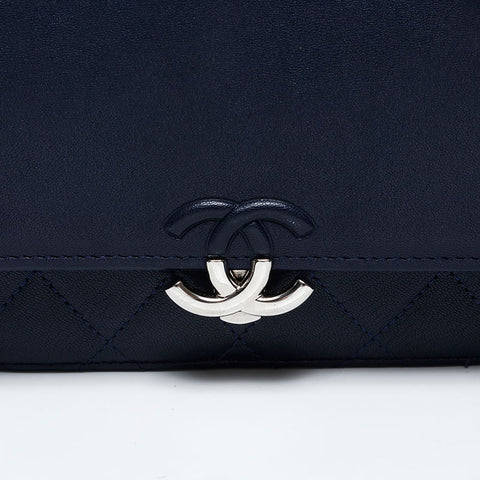 CHANEL 25th Series Half COCO Mark Chain Wallet 2017 Shoulder Bag Navy WS13804