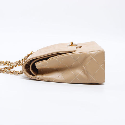シャネル CHANEL 1985-1993 キャビアスキン パリ限定 マトラッセ ダブルフラップ ショルダーバッグ ベージュ WS13821
