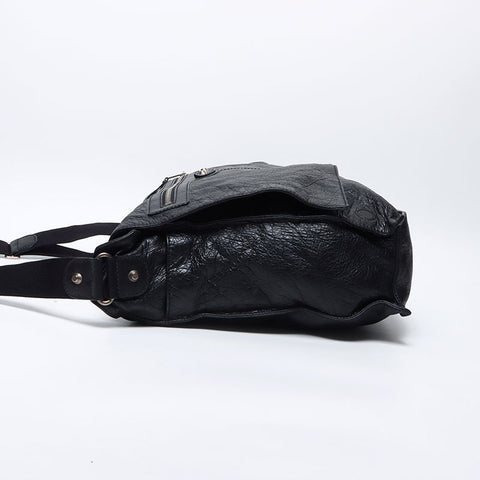 バレンシアガ BALENCIAGA レザー ショルダーバッグ ブラック WS13868