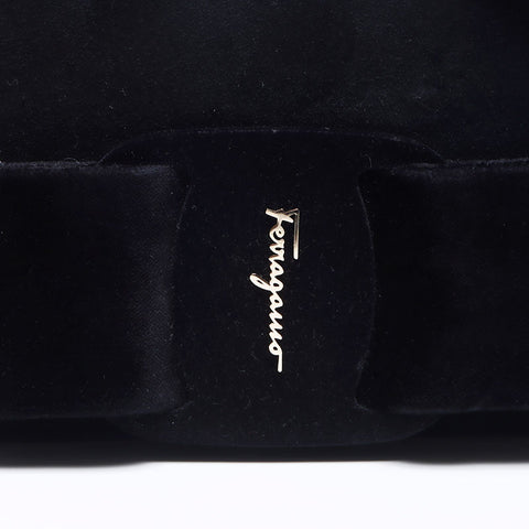 Salvatore Ferragamo Vara Ribbon Suede Shoulder Bag black WS13872