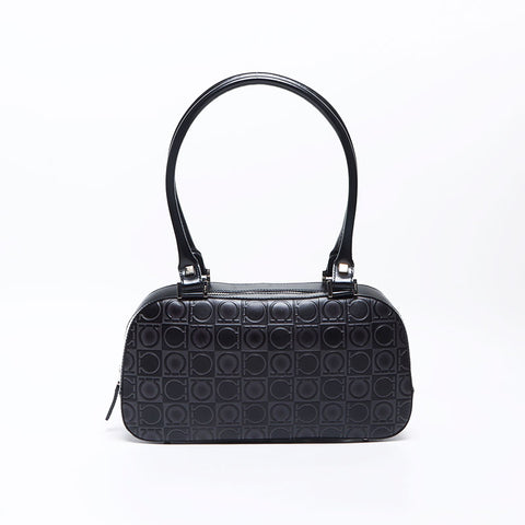 Salvatore Ferragamo Gancini shawl Shoulder Bag black WS13887