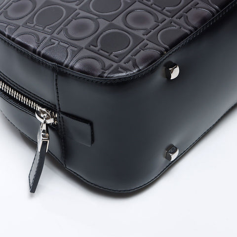 Salvatore Ferragamo Gancini shawl Shoulder Bag black WS13887