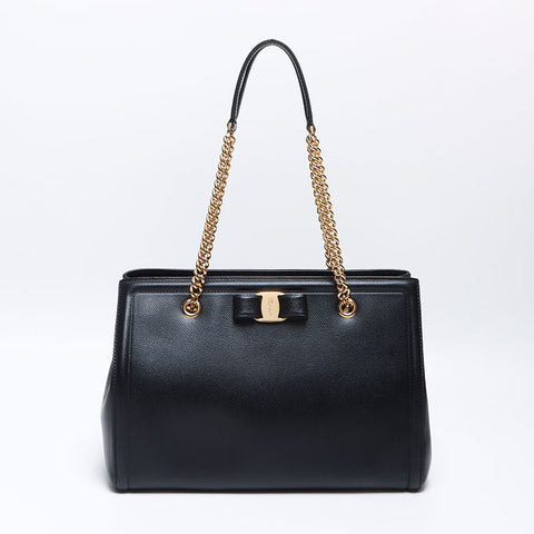 サルヴァトーレフェラガモ Salvatore Ferragamo ヴァラ レザー チェーン ハンドバッグ ブラック WS13897