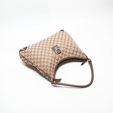 GUCCI GG canvas Shoulder Bag beige WS13909