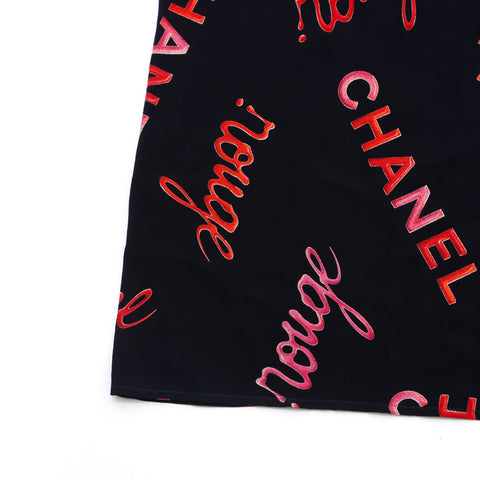 Chanel Chanel Sans manches entièrement sur le logo Bouton Silk Blouse Black Black WS1390