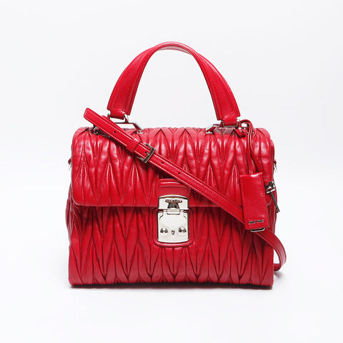 MIU miu miu Matteasse 2way Bag d'épaule rouge WS13937