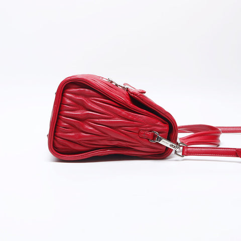 MIU miu miu Matteasse 2way Bag d'épaule rouge WS13937