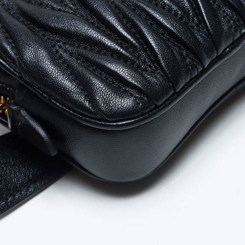 Miu Miu Matelasse Mini-Gürteltasche Gürteltasche schwarz WS13940