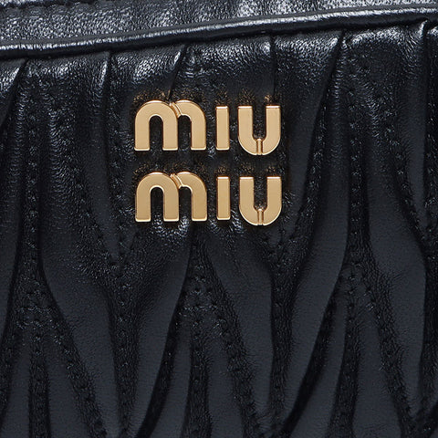 Miu Miu Matelasse Mini-Gürteltasche Gürteltasche schwarz WS13940