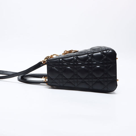 クリスチャンディオール Christian Dior レディー ディオール ミディアム ラムスキン ショルダーバッグ ブラック WS13949