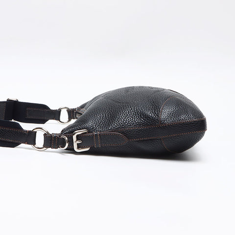 PRADA 标志皮革单肩包黑色 WS13958