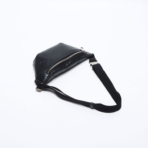 GUCCI GG Supreme Perforated Leather Shoulder Bag black WS13987