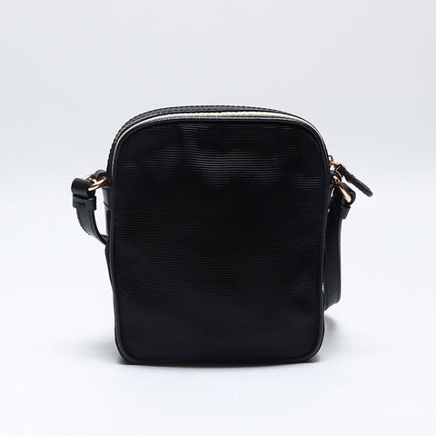 サルヴァトーレフェラガモ Salvatore Ferragamo ヴァラ ナイロン ショルダーバッグ ブラック WS13995