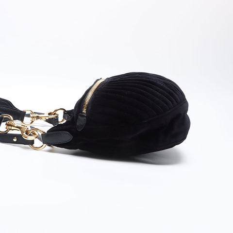 ミュウ ミュウ Miu Miu ベロア マテラッセ ショルダーバッグ ブラック WS13999